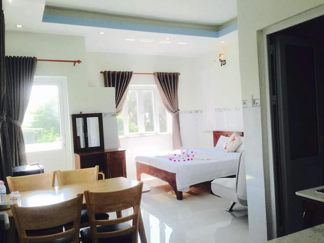 Queen Motel Vung Tau Konukevi
